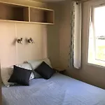 キャンプ場 Mobil Pour 6 Personnes Climatise A Quelques Minutes Des Plages *