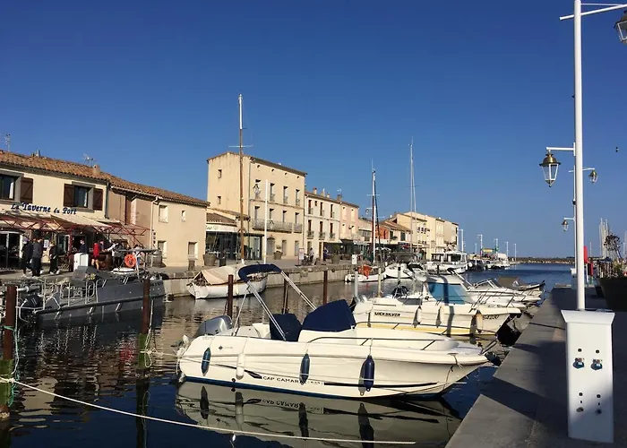 Mobil Pour 6 Personnes Climatise A Quelques Minutes Des Plages 캠프장 *